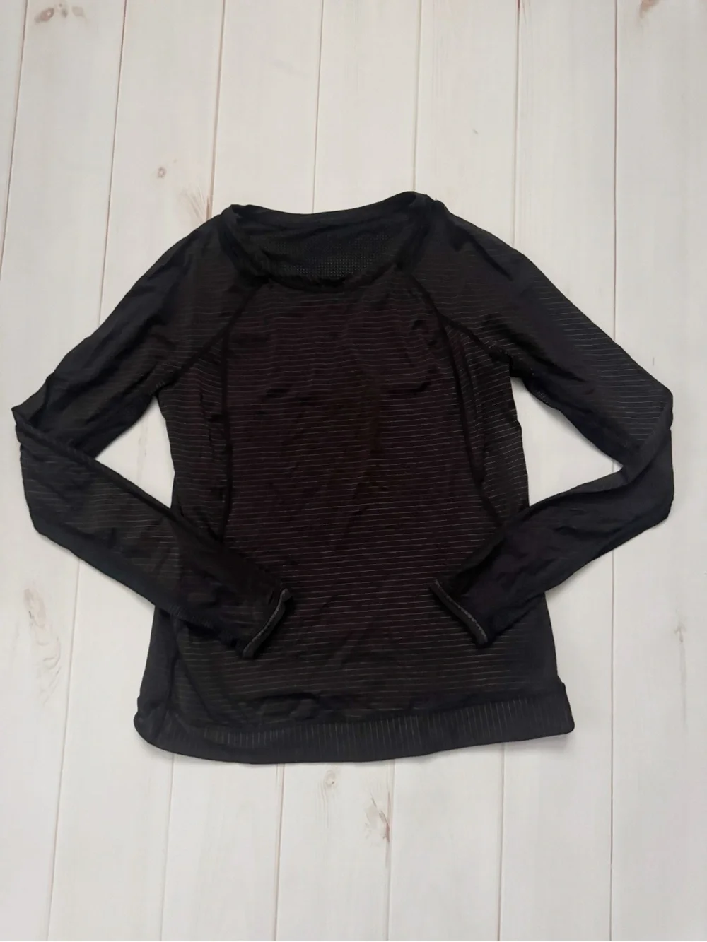 Lululemon Run for the Gold Long Sleeve Top